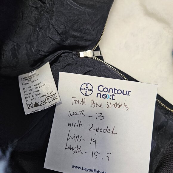 Fall Shorts in Navy Blue size 36 - Picture 15 of 17